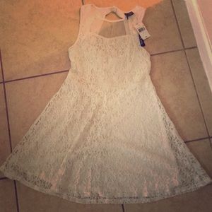 White lace dress